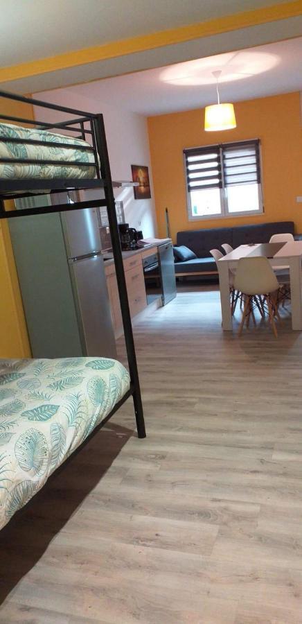 La Riviera Apartment La Fere ภายนอก รูปภาพ